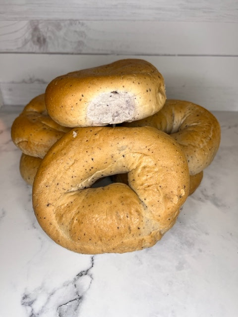 L' Artisan Handcrafted Bagels - Blueberry